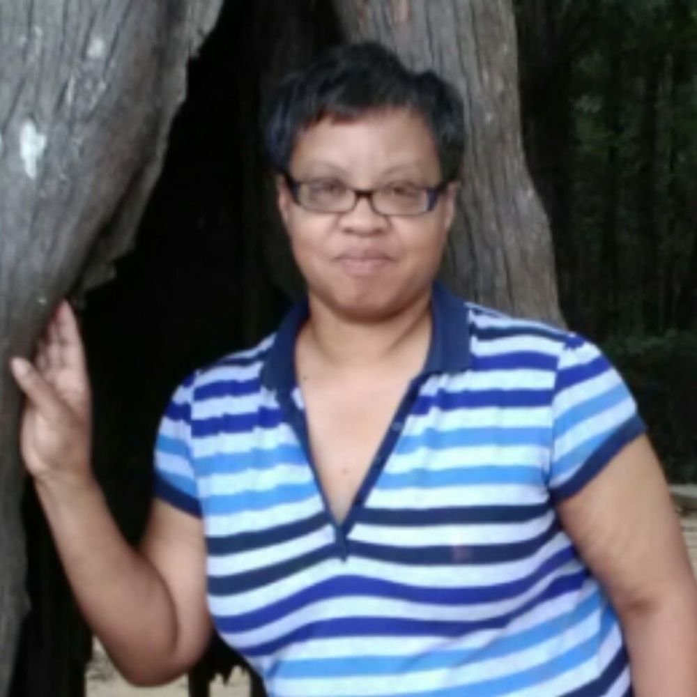 Meet your Posher, Chanel